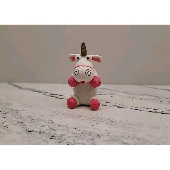 Minion‎ Action Figures Chef Golf Unicorn Lot Of 5 - Picture 7 of 10